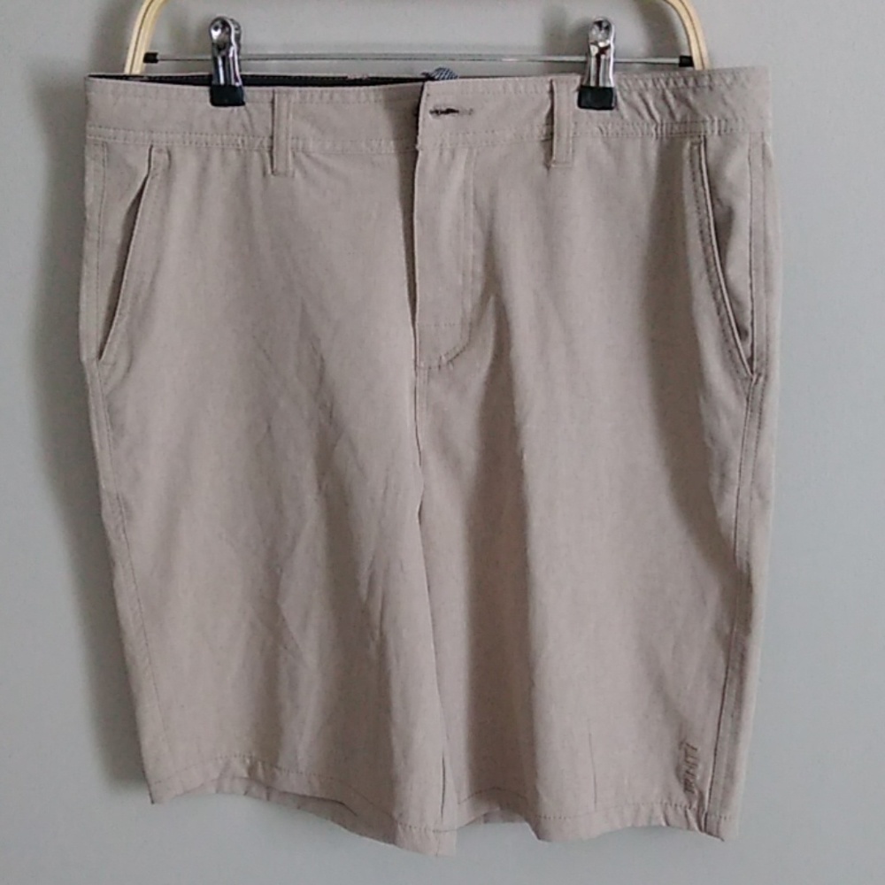 Men's Trinity hybrid shorts